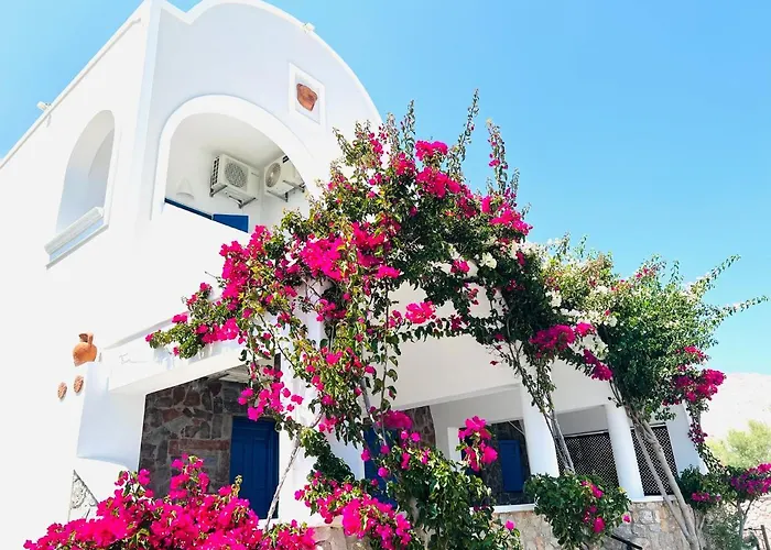 Arapiou Aparthotel 4*