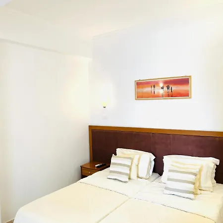 Arapiou Aparthotel 3*