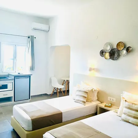 Arapiou Aparthotel 3*