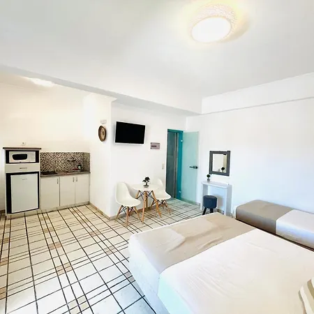 Arapiou Aparthotel 3*