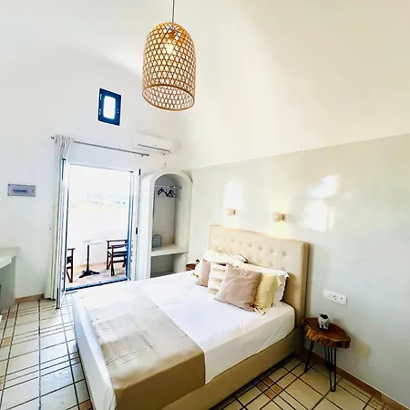 Arapiou Aparthotel 3*