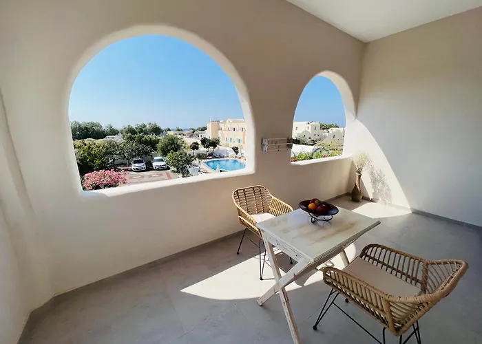 Arapiou Perivolos (Santorini)