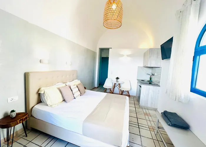 Arapiou Apartahotel Playa de Perivolos