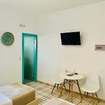 Arapiou شقة فندقية بيريفولّوس